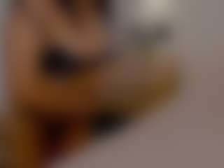 alice-fox's Live Sex Cam Show