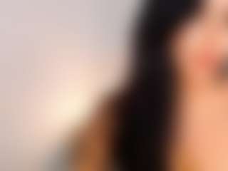 Live cam show with alice-fox - Bedroom Latina on Camsoda