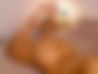 alice-fox's Live Sex Cam Show