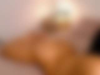 alice-fox's Live Sex Cam Show