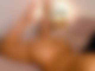 alice-fox's Live Sex Cam Show