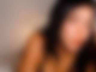Live cam show with alice-fox - Bikini on CamwithHer