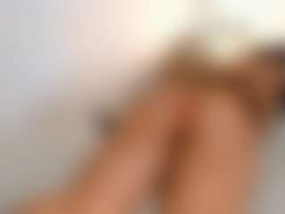 alice-fox's Live Sex Cam Show