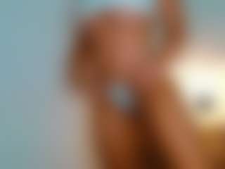 alice-fox's Live Sex Cam Show