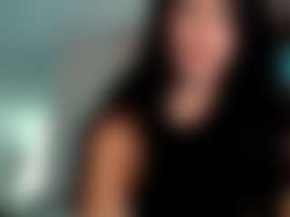 Live cam show with alice-fox - Petite on liverealitysex.com