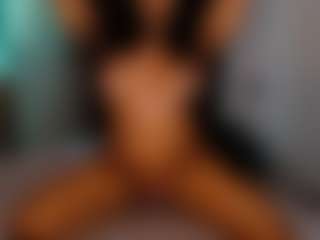 alice-fox's Live Sex Cam Show