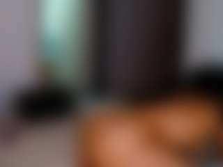 Live-Cam-Show mit alice-fox - Bedroom auf Camsoda