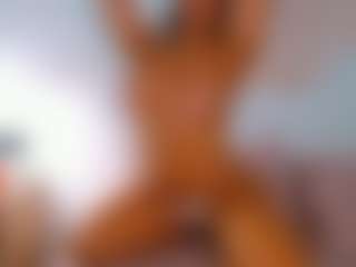 alice-fox's Live Sex Cam Show