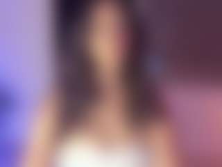 Live cam show with Kim Thompson - Facial Piercings on Strip Flash - Live Sex Shows