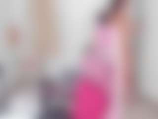 Live cam show with Kim Thompson - Athletic Dildo on Hubzter Live