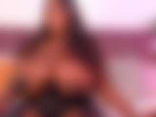 CheneellLorens's Live Sex Cam Show