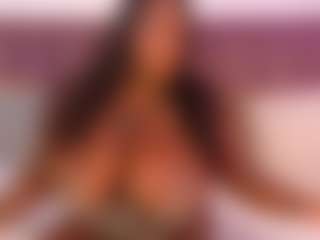 Live cam show with CheneellLorens - Ebony on Milfs Live | colombia