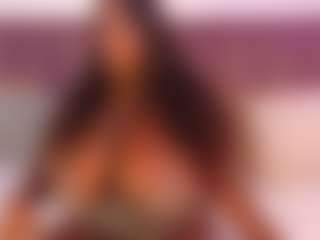 Live cam show with CheneellLorens - Full Nudity on Milf Play