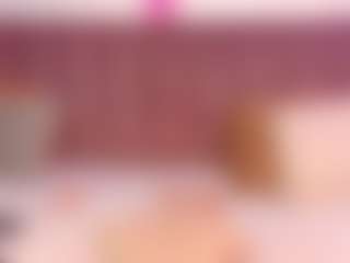 Live cam show with CheneellLorens - Black on hrnylive.com