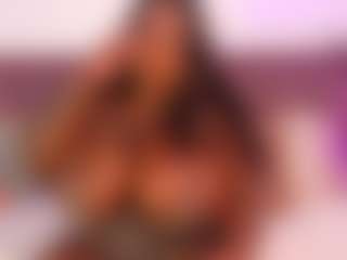 Live cam show with CheneellLorens - Latina on hrnylive.com | colombia