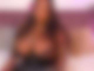 CheneellLorens's Live Sex Cam Show