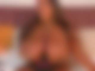 CheneellLorens's Live Sex Cam Show
