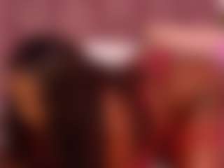 CheneellLorens's Live Sex Cam Show