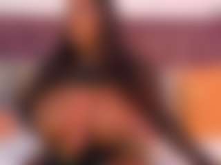 Live cam show with CheneellLorens - Thong on SinfulBabes