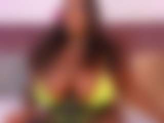 CheneellLorens's Live Sex Cam Show