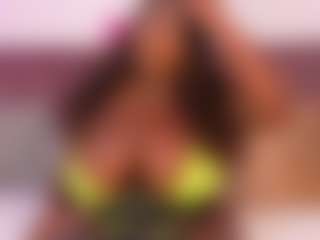CheneellLorens's Live Sex Cam Show