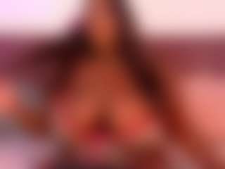 Show de cam sexual en vivo de CheneellLorens