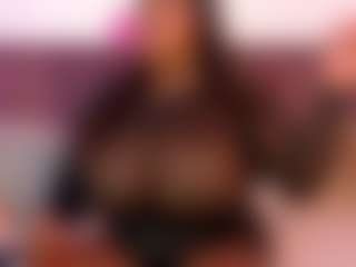 CheneellLorens's Live Sex Cam Show