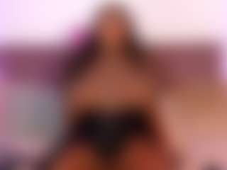 Live cam show with CheneellLorens - Thong on Dare Cams