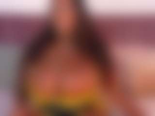 Live cam show with CheneellLorens - Ebony on xDating | colombia