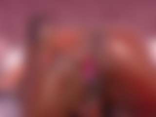 Live cam show with CheneellLorens - Ebony Big Tits on livesuperchat.net