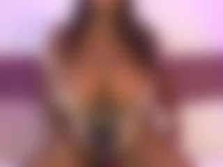 CheneellLorens's Live Sex Cam Show