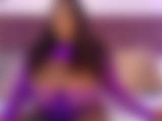 Live cam show with CheneellLorens - Latina on Streamer API | colombia