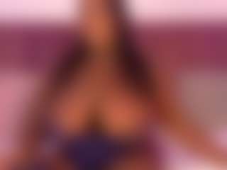 CheneellLorens's Live Sex Cam Show