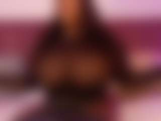 CheneellLorens's Live Sex Cam Show