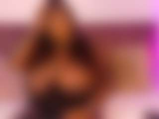 CheneellLorens's Live Sex Cam Show