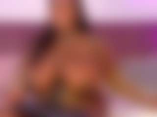 Live cam show with CheneellLorens - Tease Latina on Camsoda Late Night | colombia