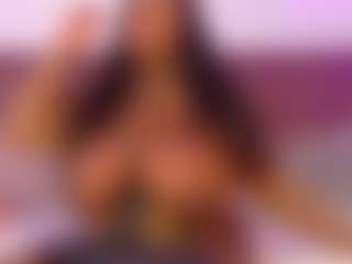 Live cam show with CheneellLorens - Asshole on Hubzter Live