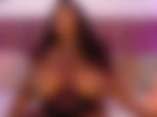 CheneellLorens's Live Sex Cam Show