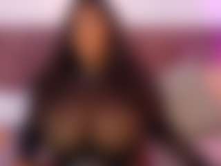 CheneellLorens's Live Sex Cam Show