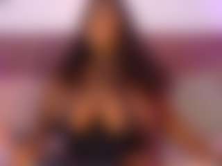 CheneellLorens's Live Sex Cam Show