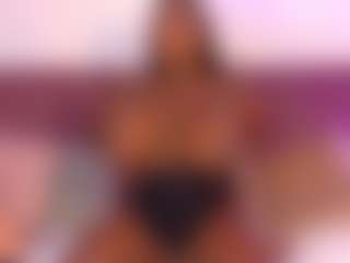 Live cam show with CheneellLorens - Big Tits on xxxlivecams.org