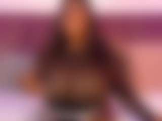 CheneellLorens's Live Sex Cam Show