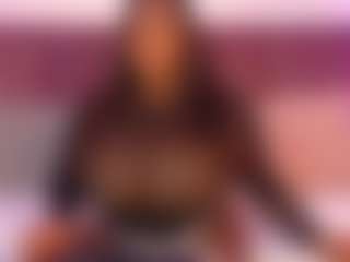 Live cam show with CheneellLorens - Toys on dropp.cam