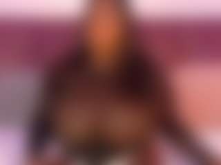 Live cam show with CheneellLorens - HD on boobsie.com