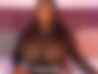 CheneellLorens's Live Sex Cam Show