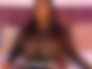 CheneellLorens's Live Sex Cam Show