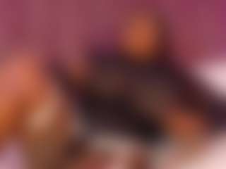 Live cam show with CheneellLorens - Dildo on boobsie.com