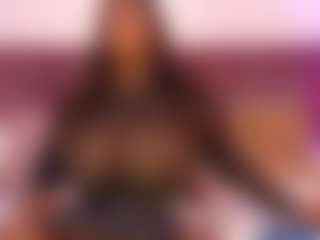 Live cam show with CheneellLorens - HD on instabang