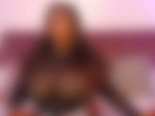 CheneellLorens's Live Sex Cam Show