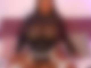 CheneellLorens's Live Sex Cam Show